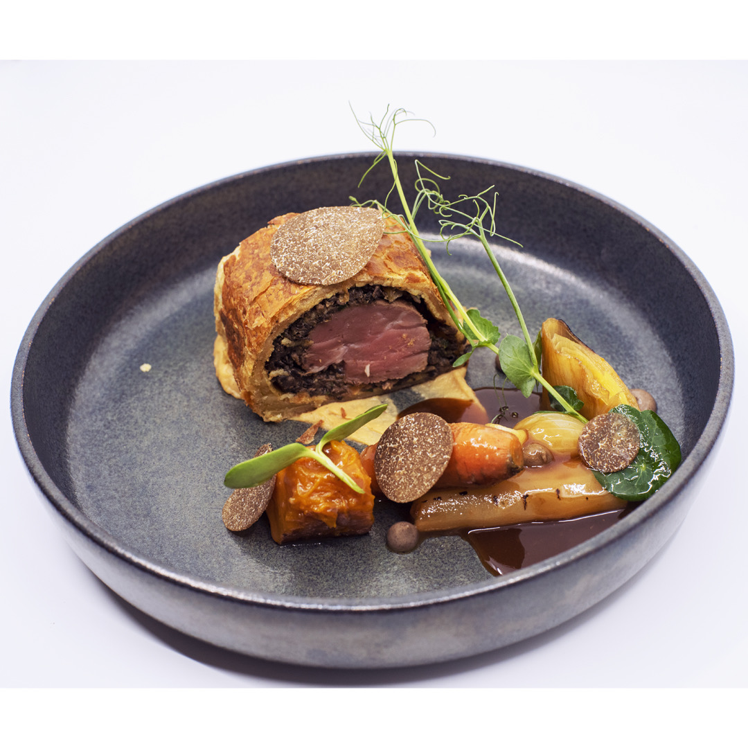 Cuisine fine, esprit cantine