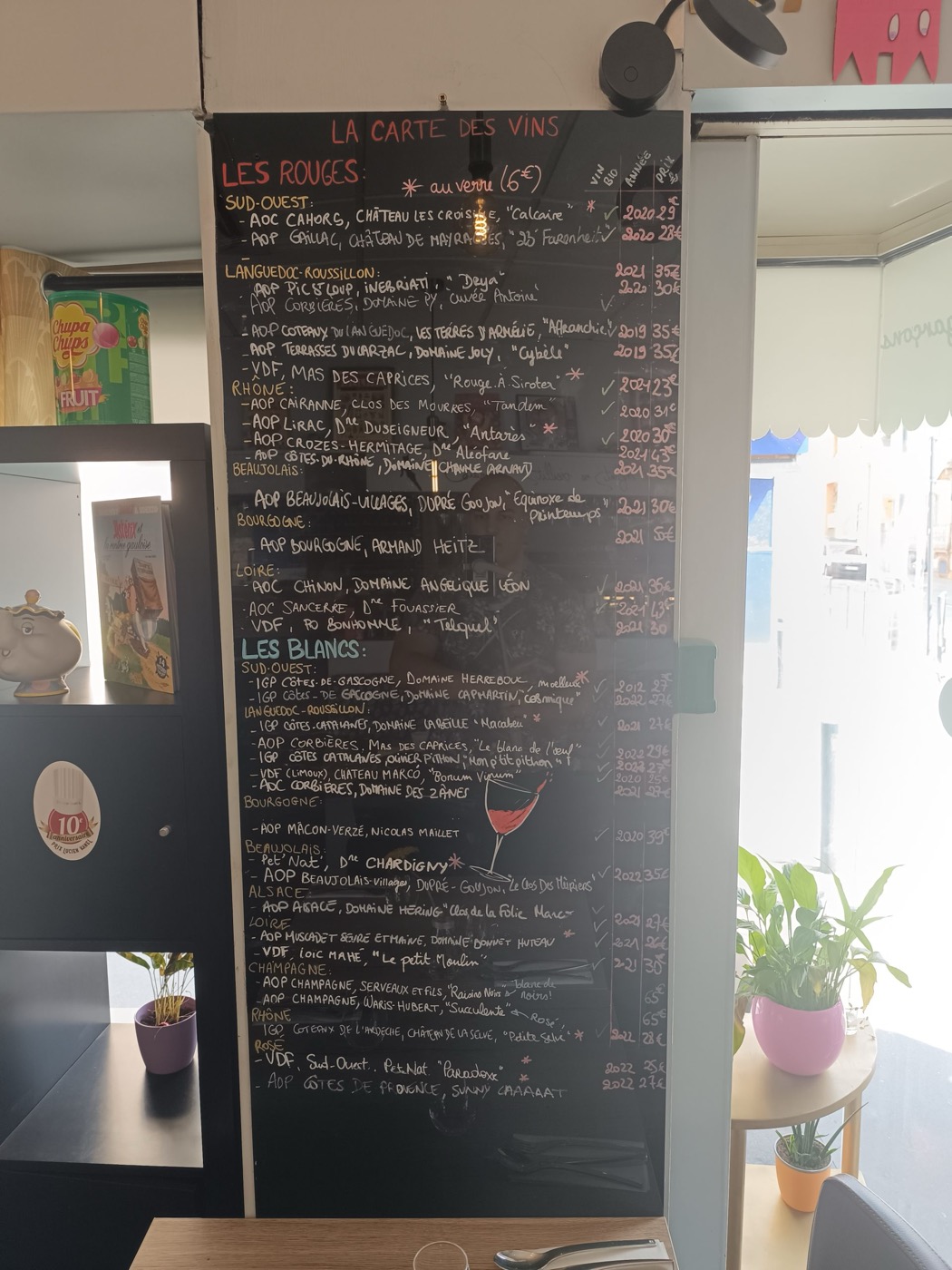 Les ardoises de vins du restaurant